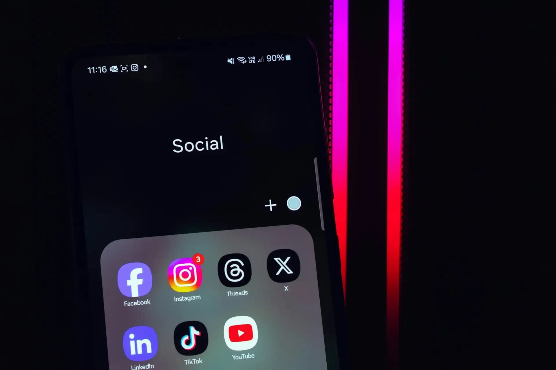 redes sociales para rentas cortas