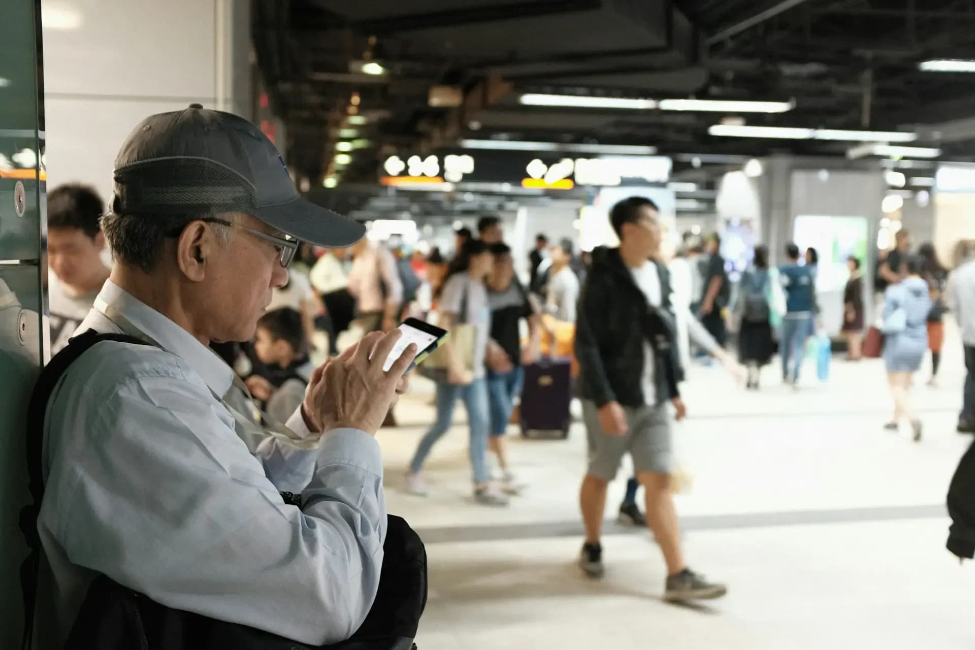 exención de IVA para turistas extranjeros no residentes en Colombia